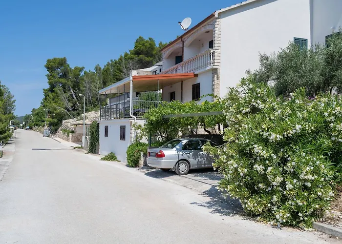 Panoramic Apartments Anic